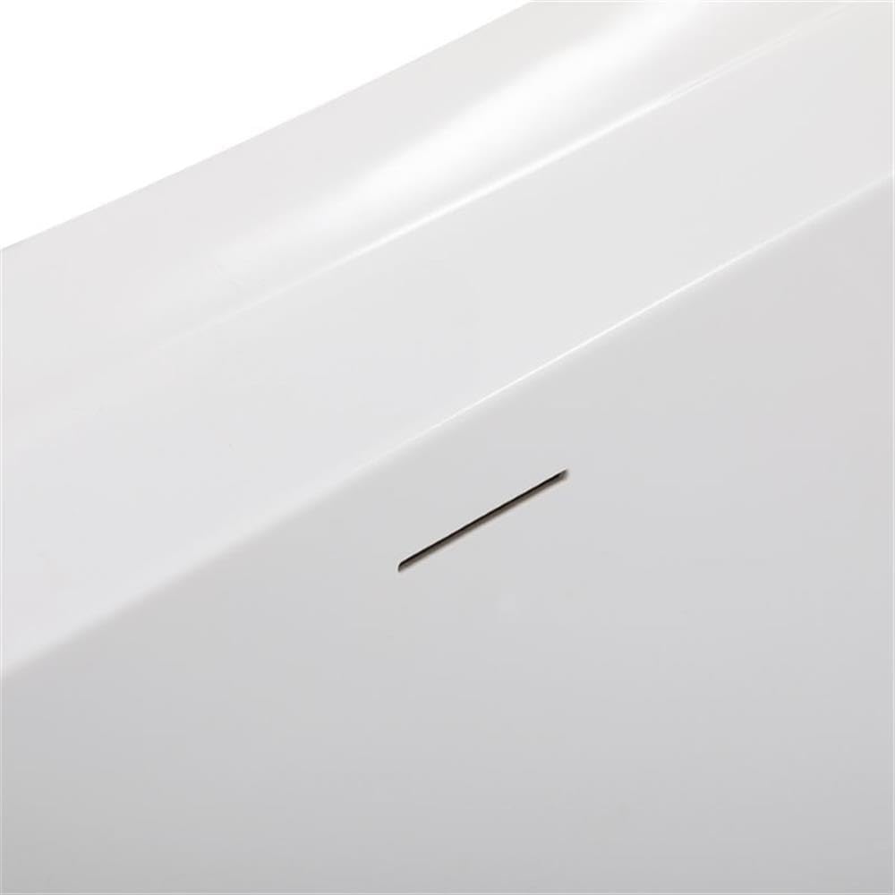 Elegant Decor Indoor Modern 67 inch Soaking Bathtub in Glossy white - 67x30.7x25.5