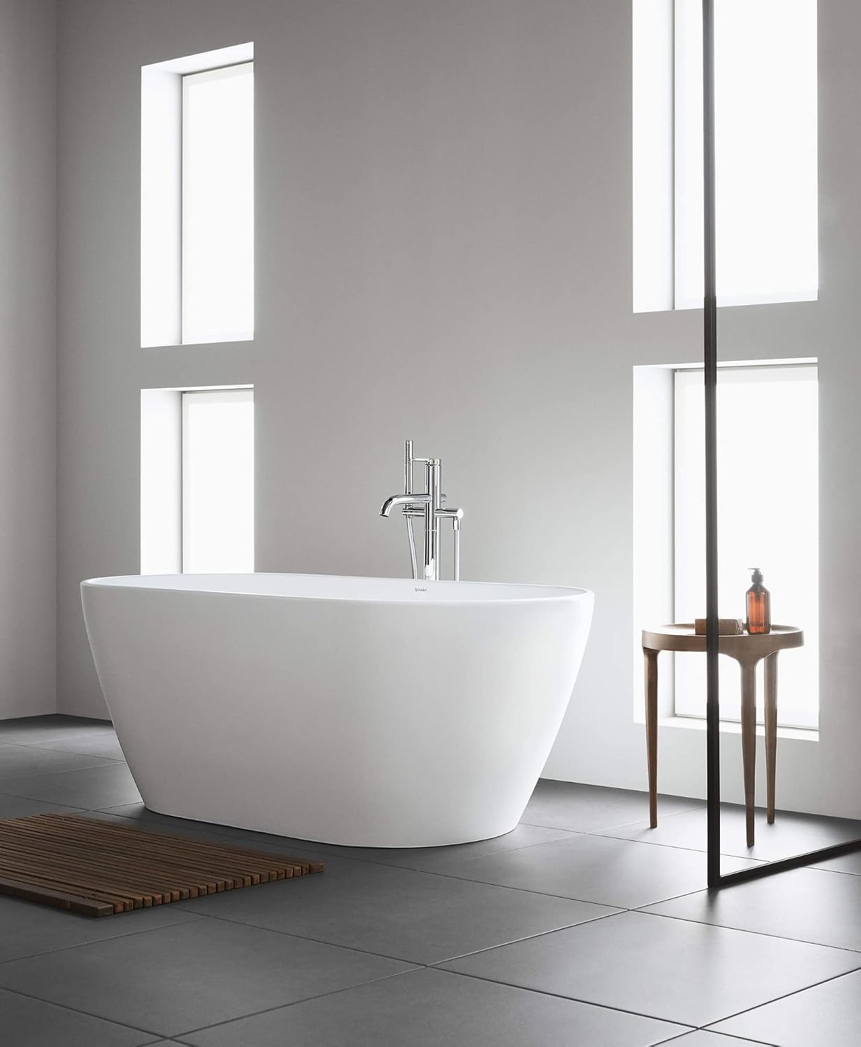 Duravit, 700477000000090, D-Neo 63' Free Standing Solid Surface Soaking Tub with Center Drain, Drain Assembly, and Overflow, White