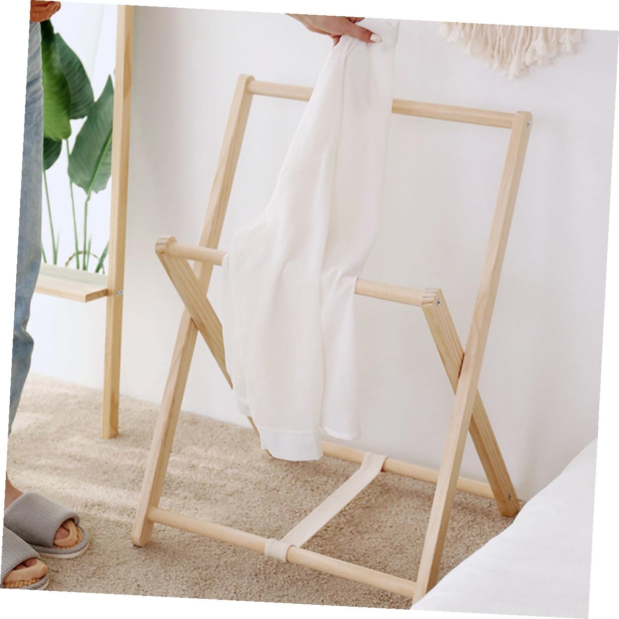 Happyyami Wooden Garment Rack Clothes Storage Stand with Shelves Practical Freestanding Coat Rack for Bedroom Entryway Organizer