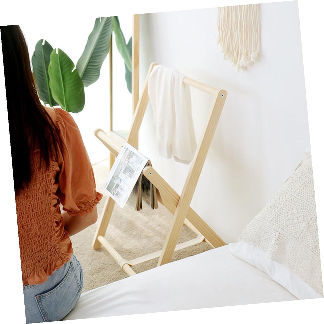 Wood Coat Stand Clothes Hanging Rack Freestanding Garment Rack for Bedroom Entryway with Solid Wood Frame Clothes Storage Organizer