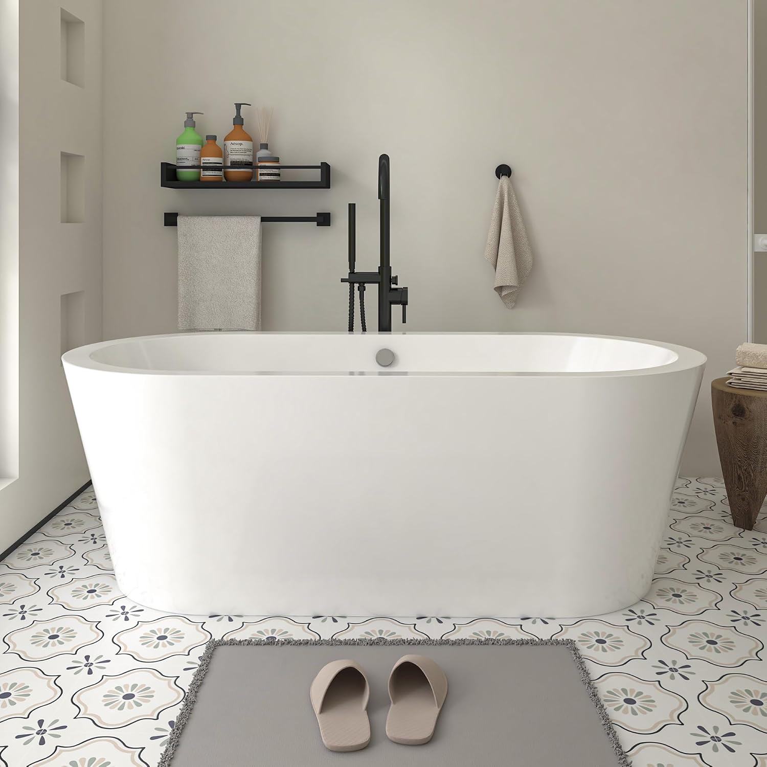 HomeBeyond 68 Inch White Freestanding Bathtub | Acrylic Free Standing Soaking Tub, Morden Bathroom Stand Alone Tub Suitable for 1-2 Person Bathing