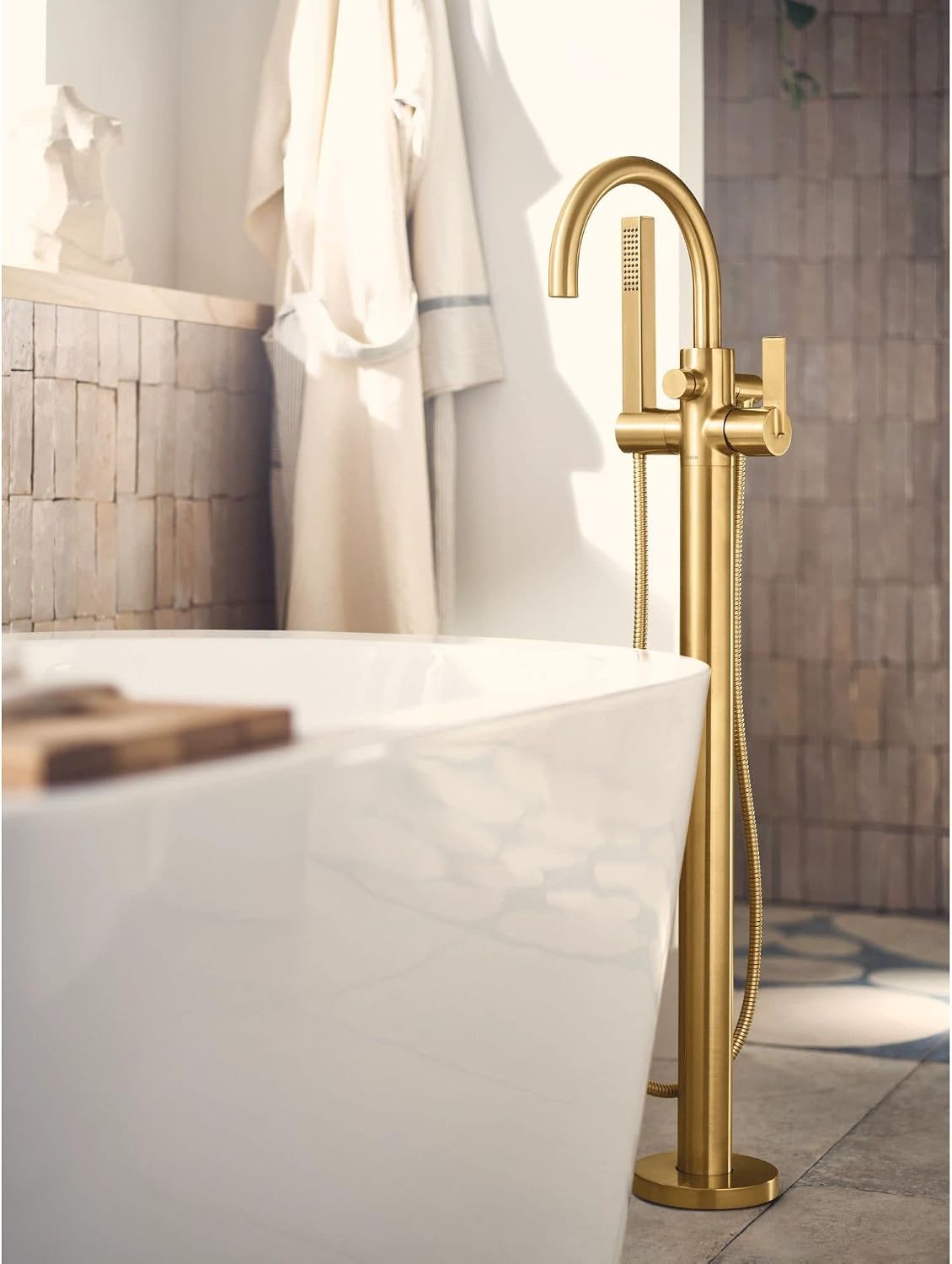 Moen 615BL Cia One Handle Freestanding Floor Mount Tub Filler with Hand Shower, Matte Black