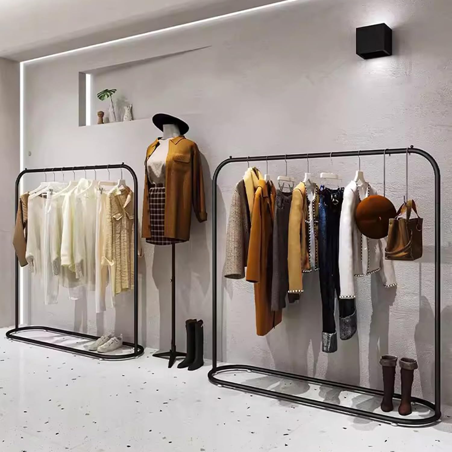 Heavy duty Garment rack Modern Black Metal Clothes Rail For Hanging Clothes Commercial Heavy Duty Clothing Rack Freestanding Retail Display Rack Easy To Assemble Single Rod Coat Rack ( 100X40X145CM)