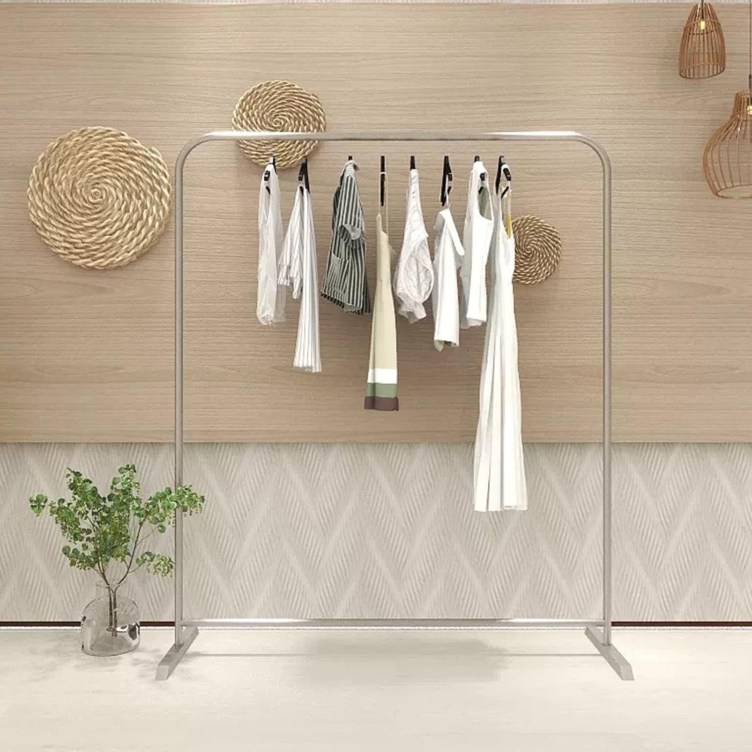 Generic Garment rack Modern Silver Stainless Steel Clothes Rail For Bedrooms And Boutiques, Commercial Grade Heavy Duty Clothing Rack For Hanging Clothes Freestanding Metal Coat Rack(Size:120X40X160