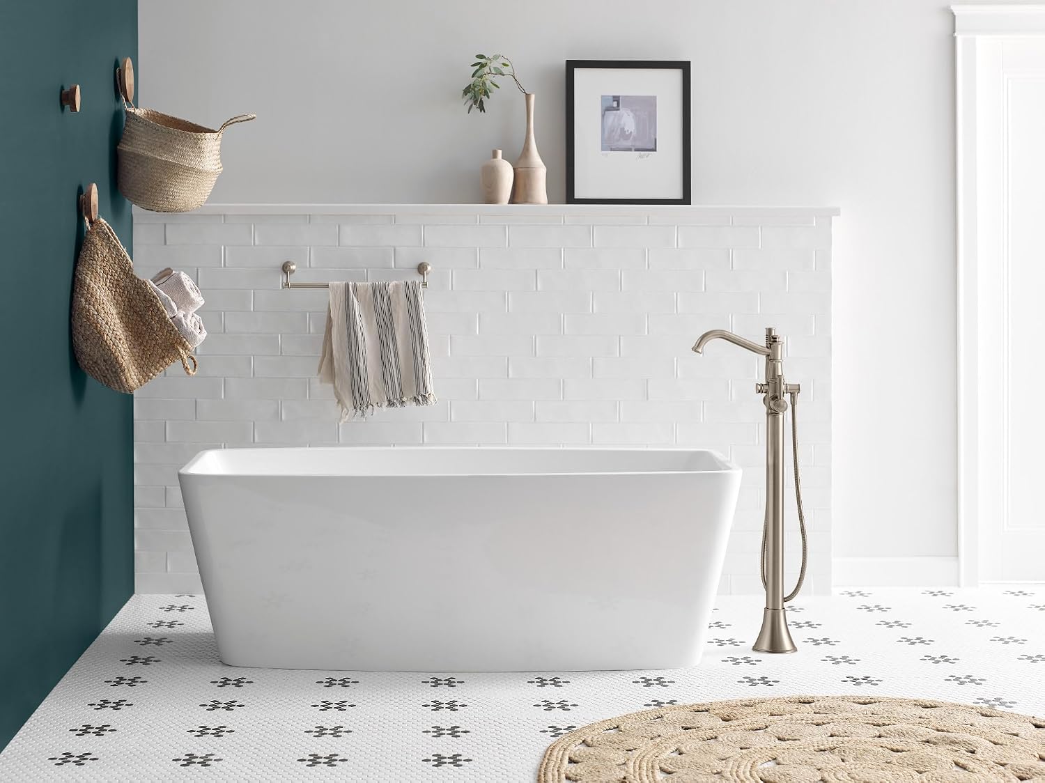 Moen 9025NL Belfield One-Handle Freestanding Floor Mount Tub Filler with Handshower, Polished Nickel