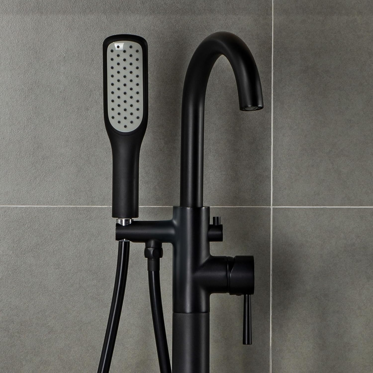 WOODBRIDGE High Flow Rate 8 GPM Freestanding Tub Filler Faucet with Hand Shower, Matte Black,F0025MBSQ