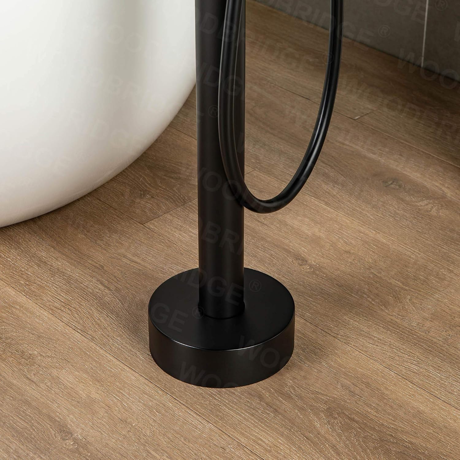 WOODBRIDGE High Flow Rate 8 GPM Freestanding Tub Filler Faucet with Hand Shower, Matte Black,F0025MBSQ