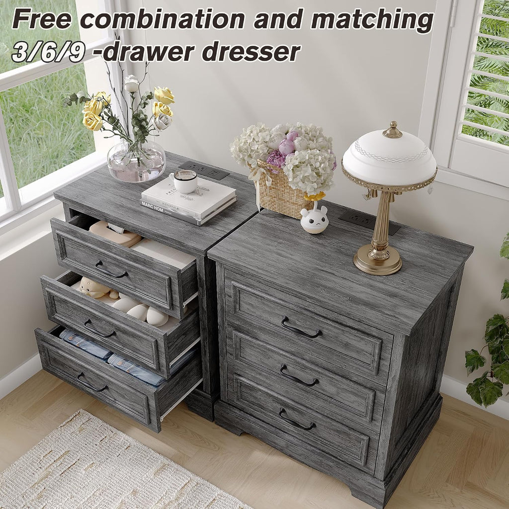 Farmhouse 3 Drawers Dresser with Charging Station, Nightstand Bedside for Bedroom, Wood Small End Table for Living Room Dresser Chest of Drawers for Hallway Closet Dorm (1, Dark Grey)